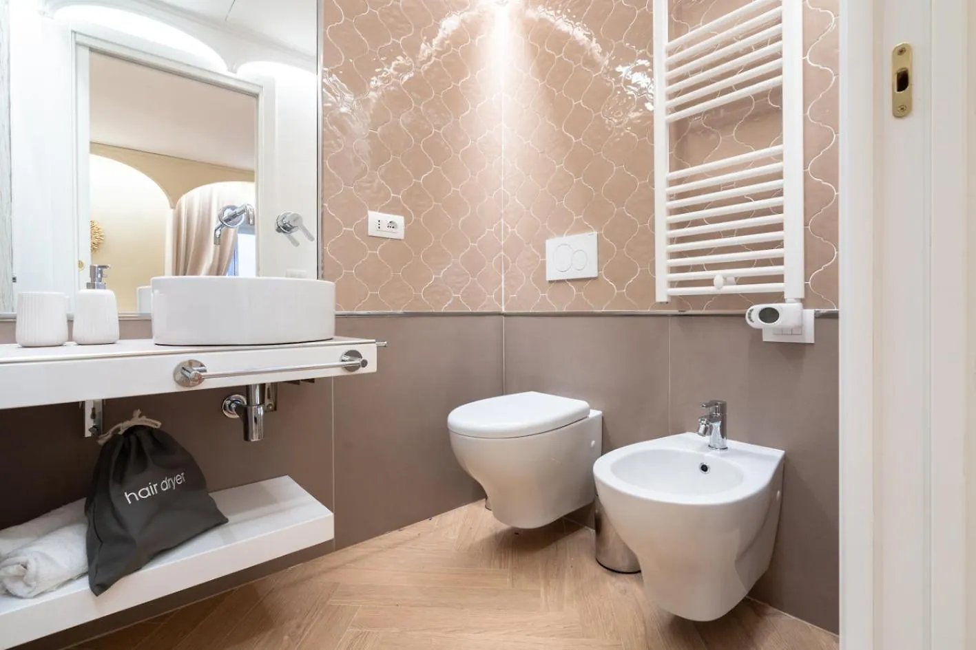 Konukevi Dimora Del Mercante - Luxury Rooms Floransa İtalya